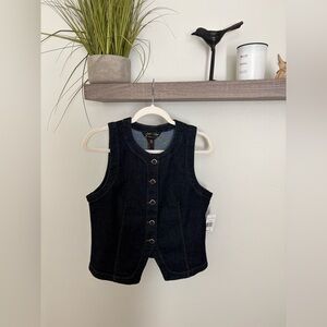 Nanette Lapore dark wash Denim Sleeveless Vest with Button Front NWT